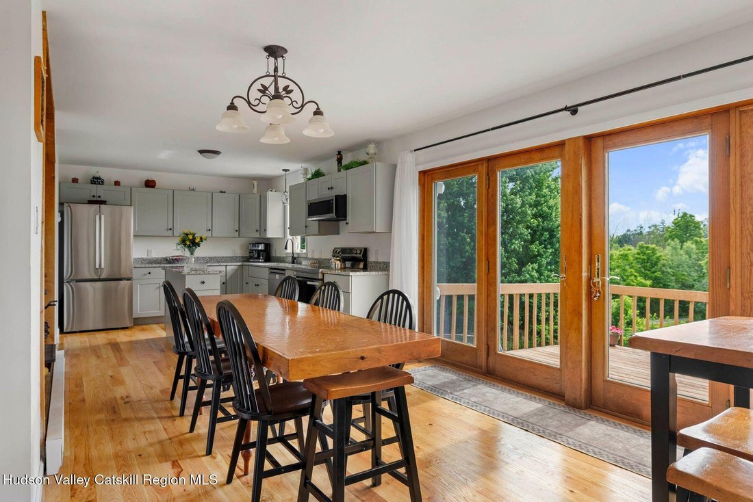 House in Germantown, New York, United States 5 - 18298895