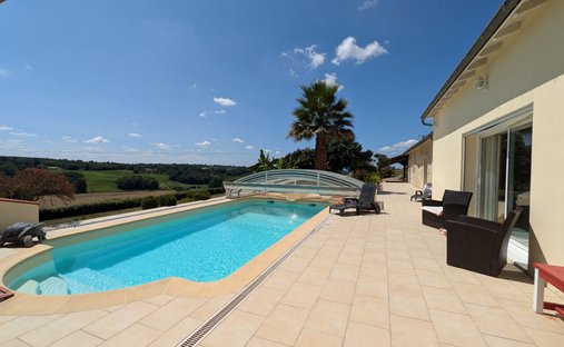 Villa in Marmande, Nouvelle-Aquitaine, France 1