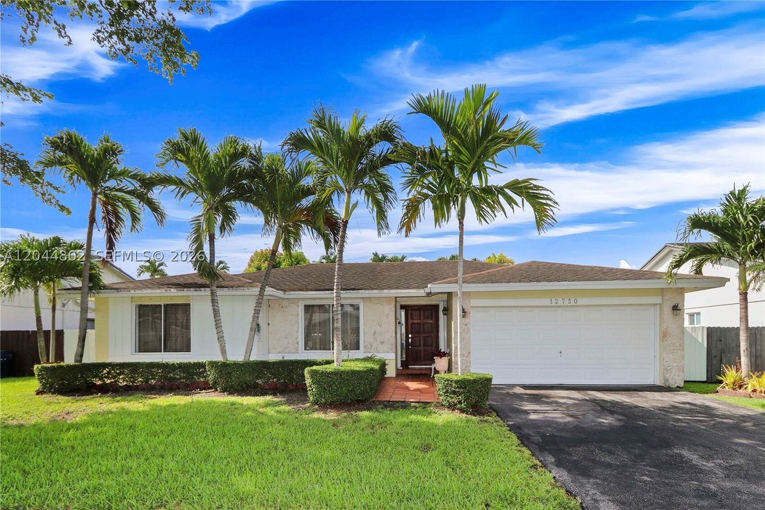 House in West Miami, Florida, United States 2 - 18301554