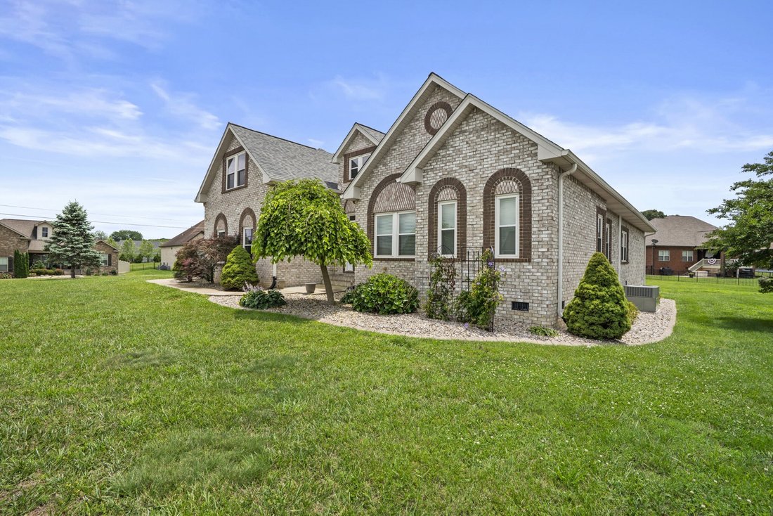 House in Greenbrier, Tennessee, United States 2 - 17607385