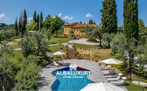 Villa in Palaia, Tuscany, Italy 1