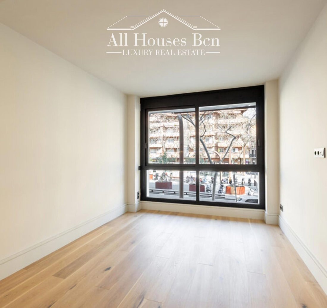 Apartment in Sants-Montjuic, Barcelona, Spain 1 - 18300929