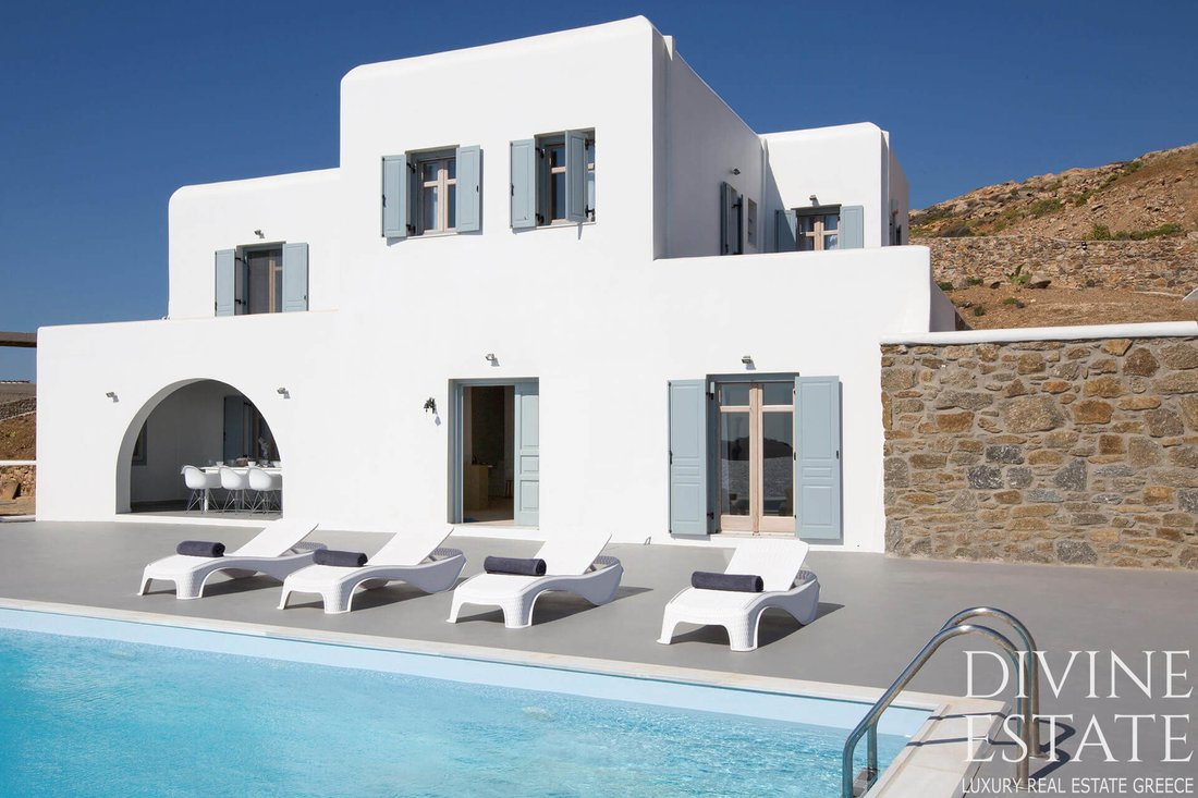 Villa in Ano Mera Community, Aegean, Greece 1 - 18298129