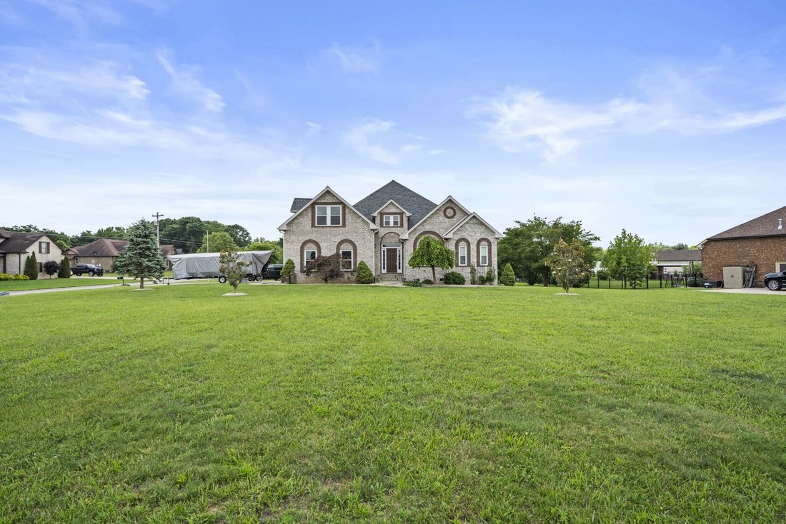 House in Greenbrier, Tennessee, United States 4 - 17607385