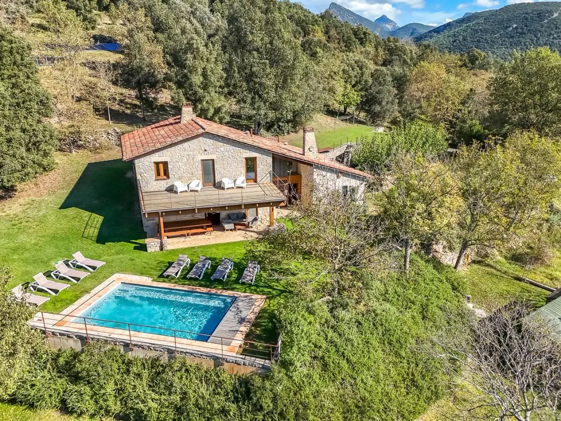 Finca in Montagut i Oix, Catalonia, Spain 3 - 18301326