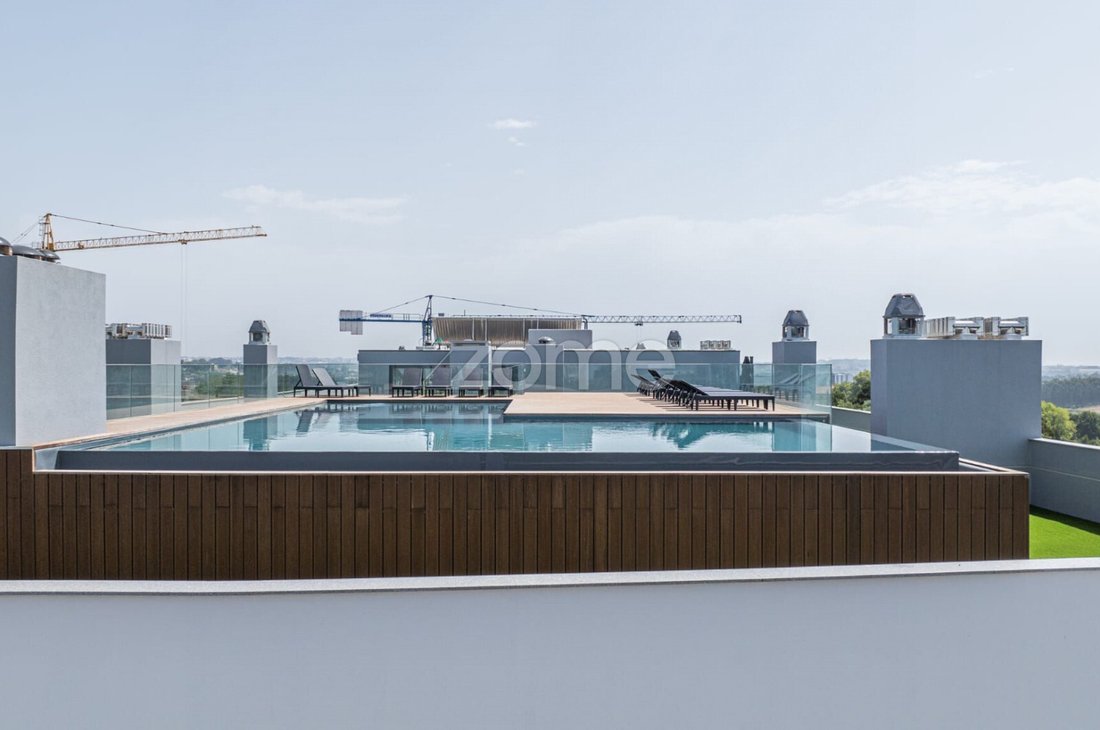 Apartment in Moreira, Porto District, Portugal 3 - 18302384