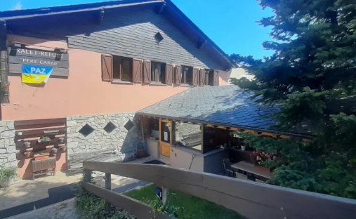 Chalet in Alp, Catalonia, Spain 1