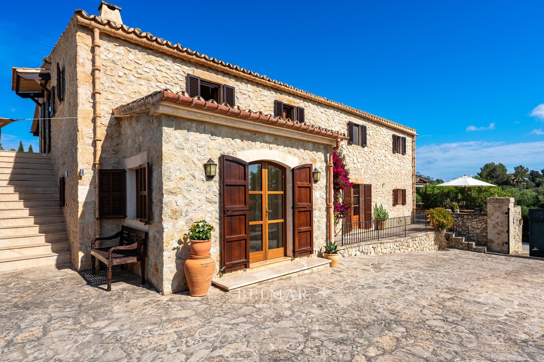 Finca in Sineu, Balearic Islands, Spain 5 - 18299812
