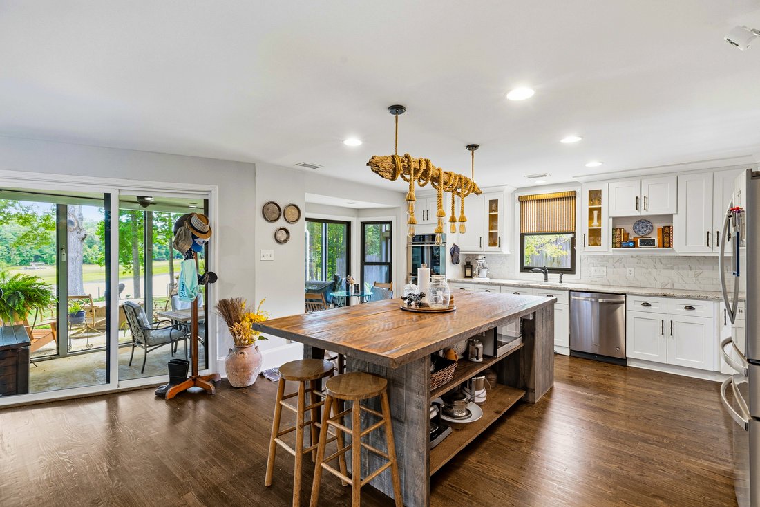 House in Gainesville, Georgia, United States 3 - 18299134