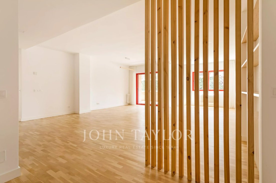 Apartment in Pozuelo de Alarcon, Comunidad de Madrid, Spain 3 - 18298111