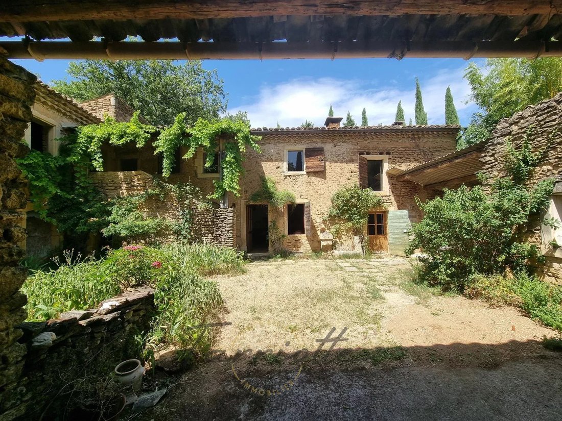 Farm Ranch in Grignan, Auvergne-Rhône-Alpes, France 1 - 18297978