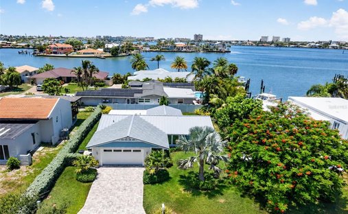 Maison à Saint Pete Beach, Floride, États-Unis 1