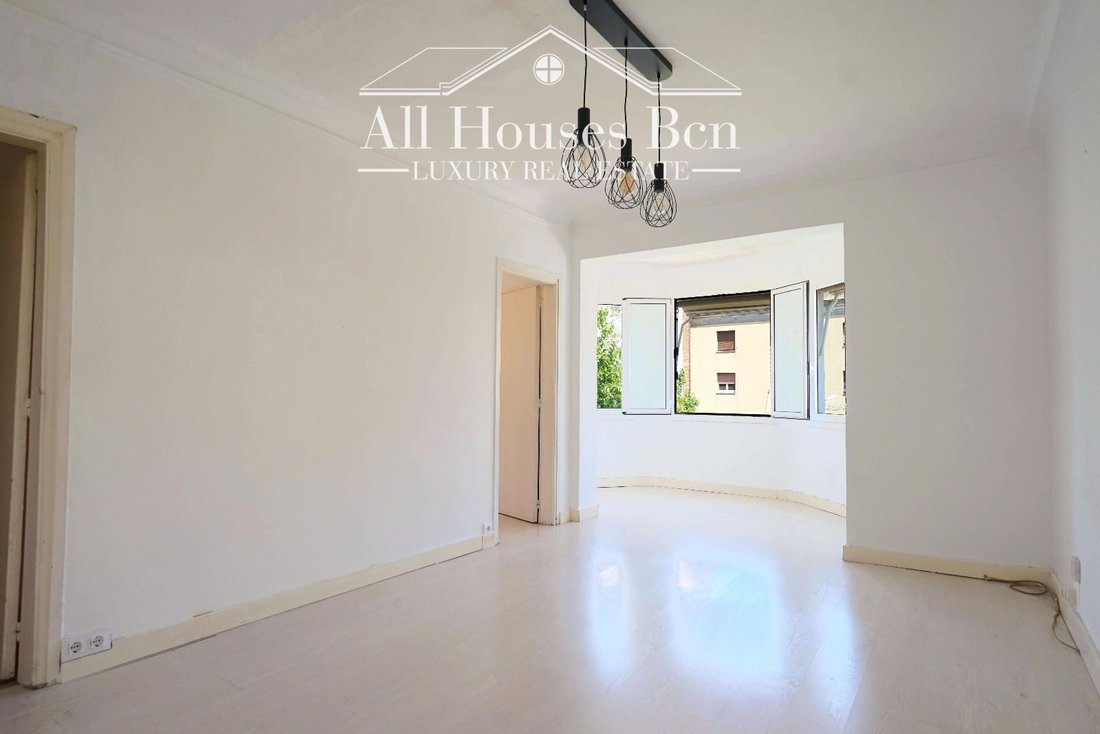 Apartment in Sarrià-Sant Gervasi, Barcelona, Spain 2 - 18300721