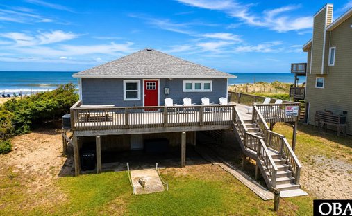 House in Waves, North Carolina, United States 1