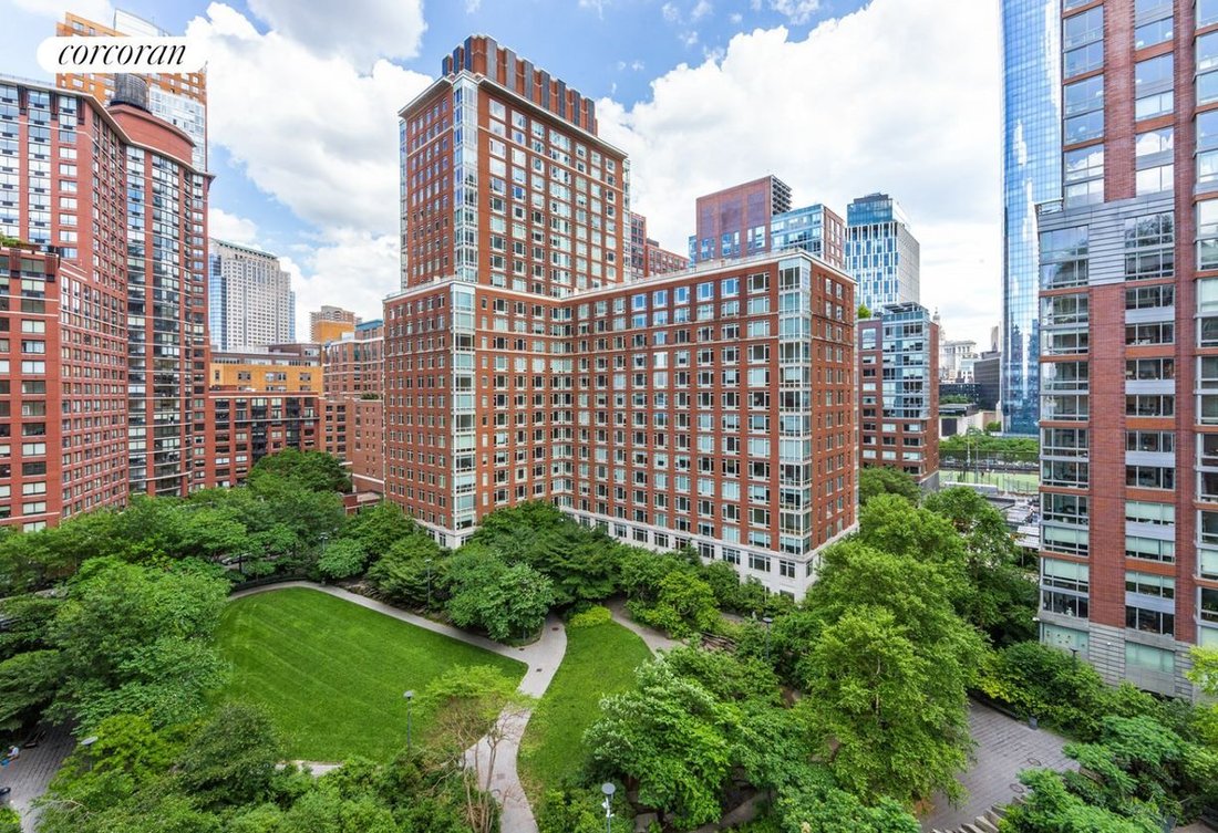 Co Op in New York, New York, United States 5 - 18297869