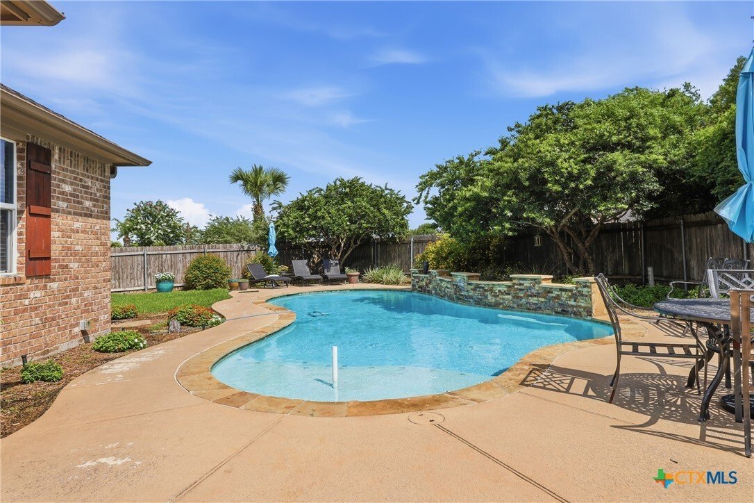 House in Victoria, Texas, United States 2 - 18300007