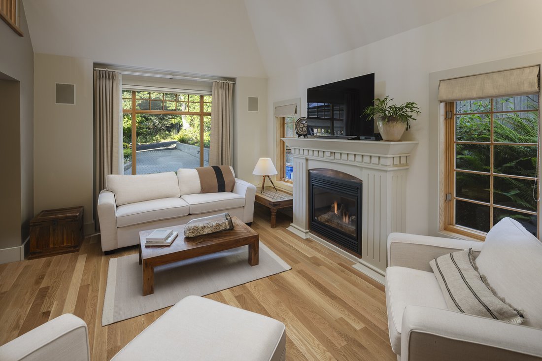 House in Oak Bay, British Columbia, Canada 4 - 18302628