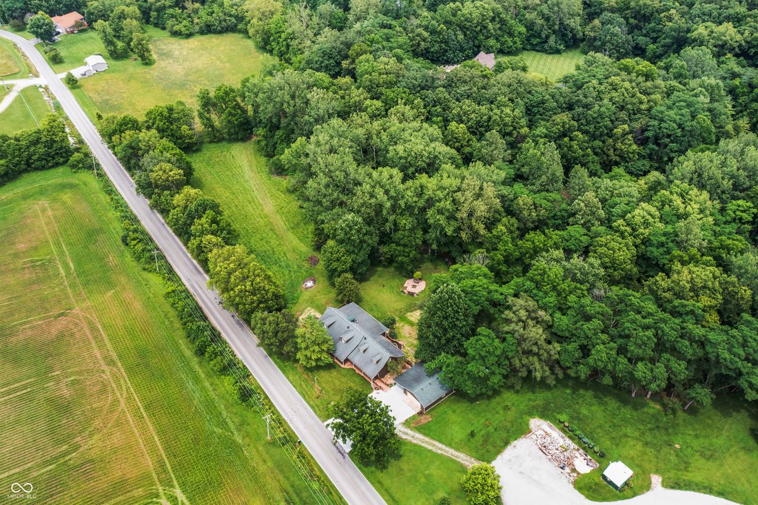 House in Shelbyville, Indiana, United States 1 - 18301080