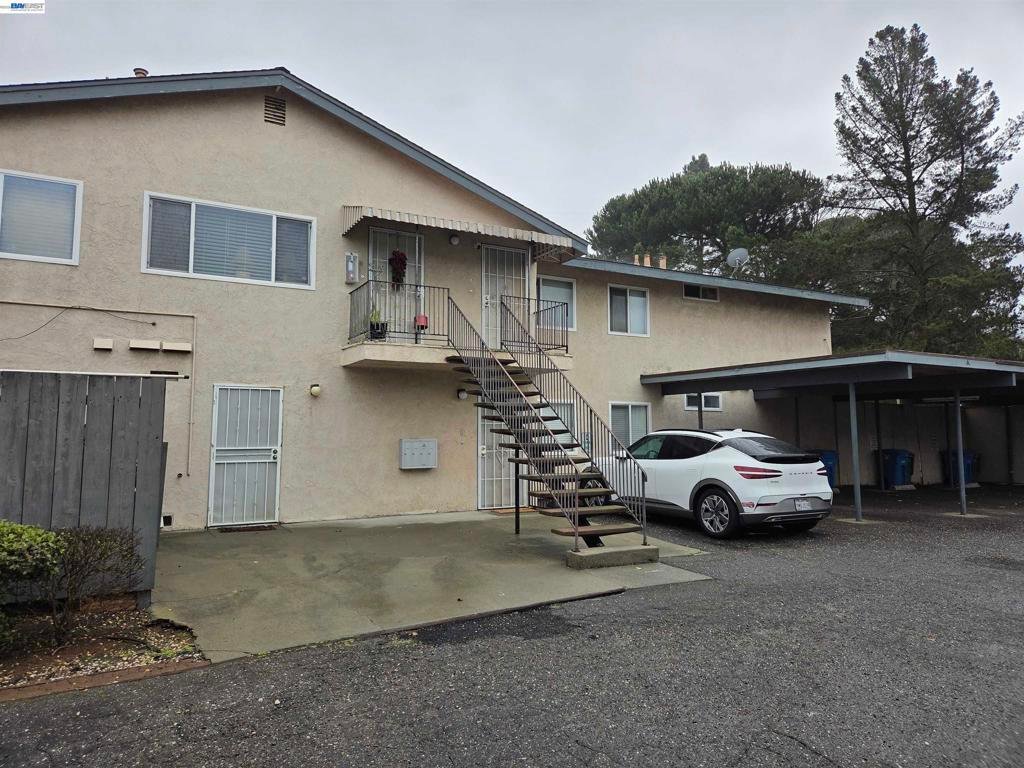 Casa a Vallejo, California, Stati Uniti 3 - 18298705