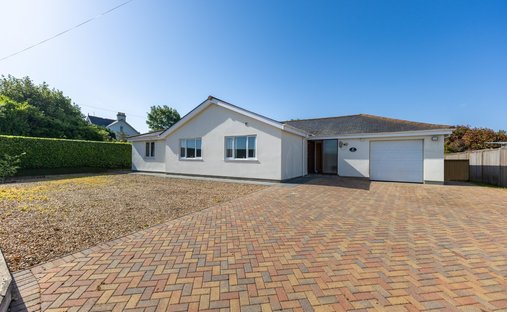 Bungalow in United Kingdom 1
