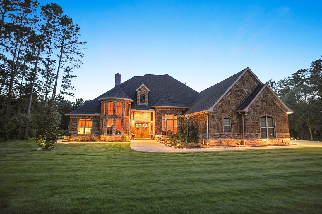 House in Magnolia, Texas, United States 1 - 18302076