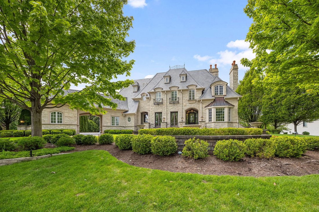 House in Oak Brook, Illinois, United States 2 - 18298963