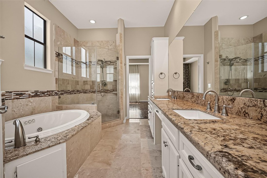 Townhouse in Houston, Texas, United States 4 - 18302054