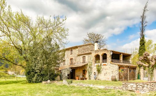 Finca in la Cellera de Ter, Catalonia, Spain 1