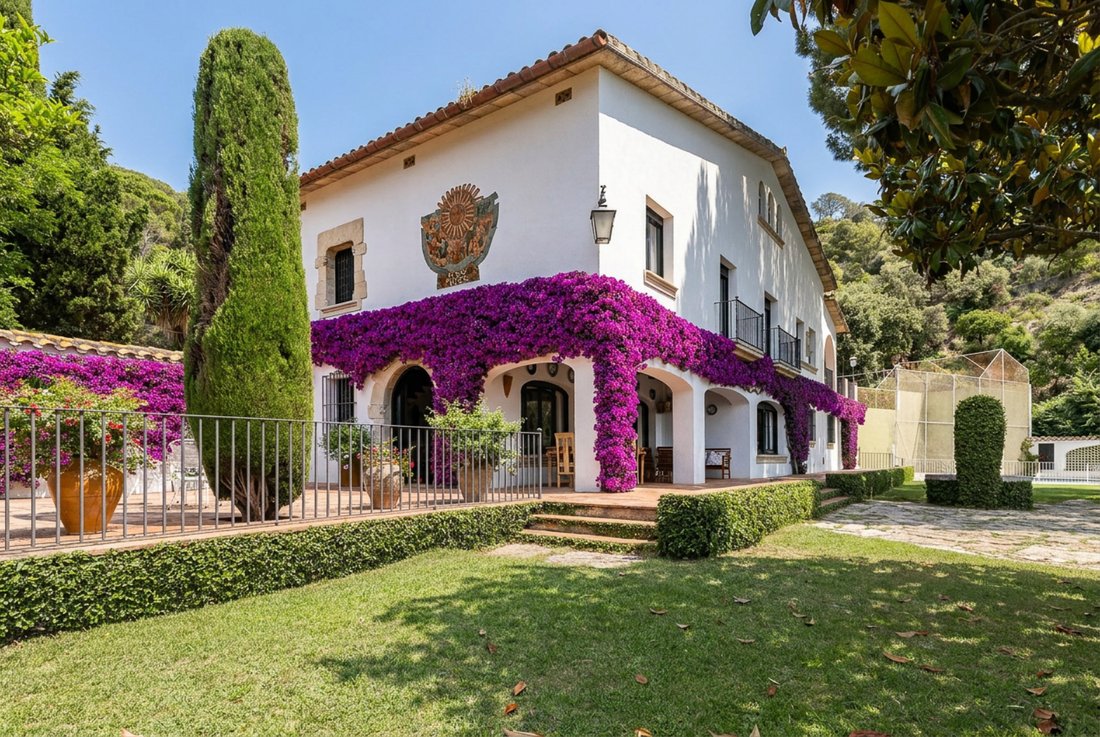 House in Premia de Dalt, Catalonia, Spain 2 - 18302332