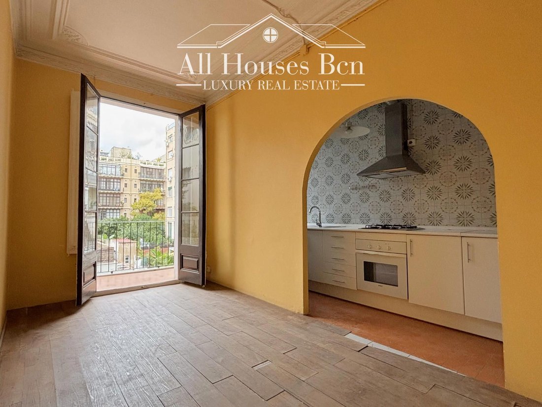 Apartment in Eixample, Barcelona, Spain 1 - 18301267