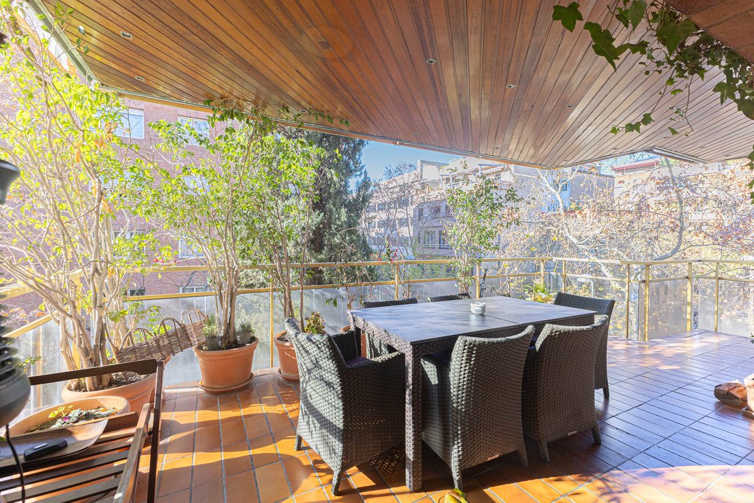 Apartment in Sarrià-Sant Gervasi, Barcelona, Spain 1 - 18301785