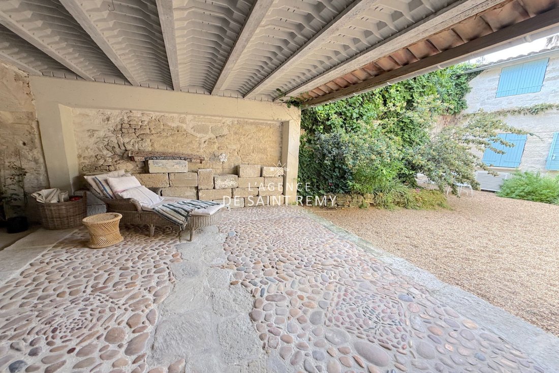 Villa in Barbentane, Provence-Alpes-Côte d'Azur, France 3 - 18298421