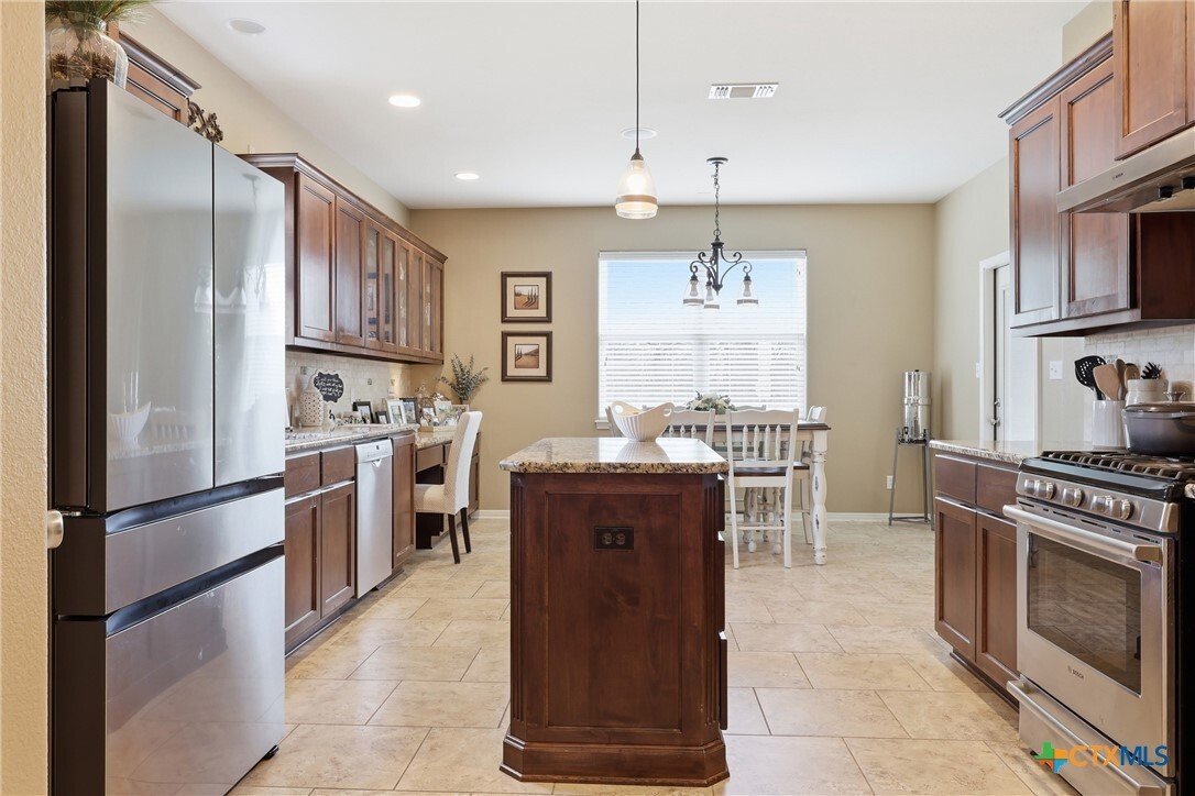 House in Victoria, Texas, United States 3 - 18300007