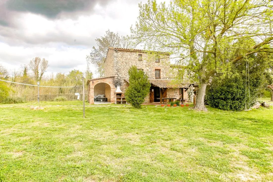Finca in la Cellera de Ter, Catalonia, Spain 4 - 18301087