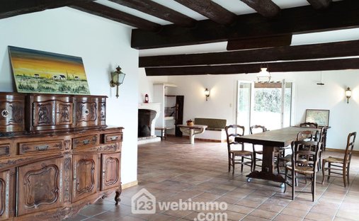 Villa in Arles, Provence-Alpes-Côte d'Azur, France 1