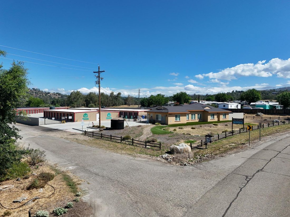 House in Auberry, California, United States 1 - 17999010