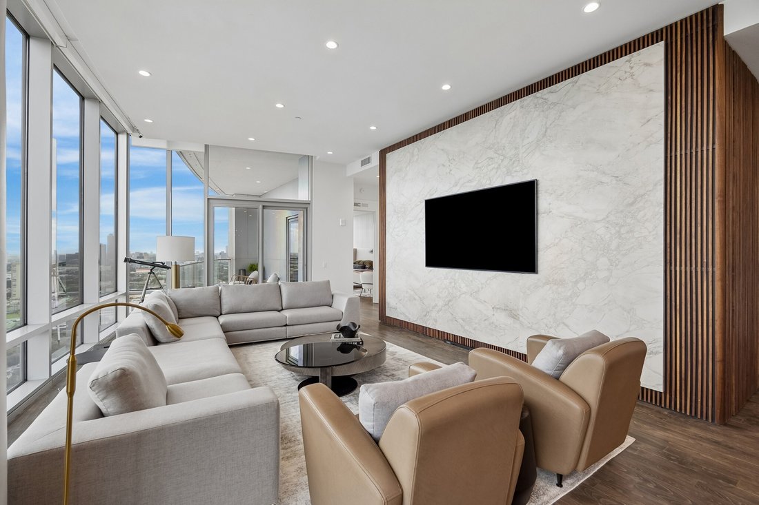 Condo in Houston, Texas, United States 4 - 17912232