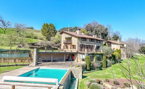 Finca in Olot, Katalonien, Spanien 1