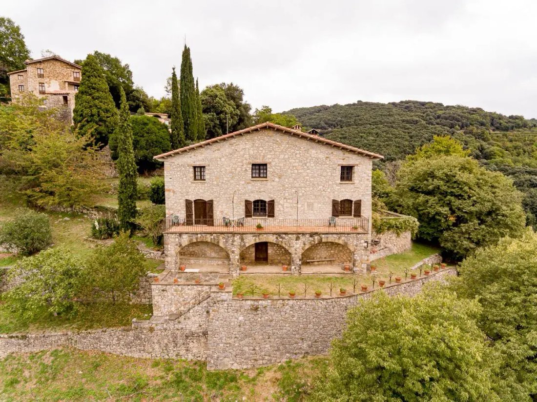 Finca in Montagut i Oix, Catalonia, Spain 3 - 18301044