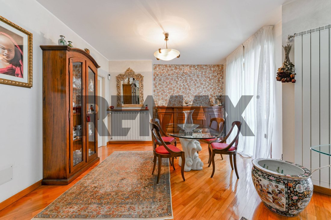 Apartment in Sciarè, Gallarate, Lombardy 5 - 18303293