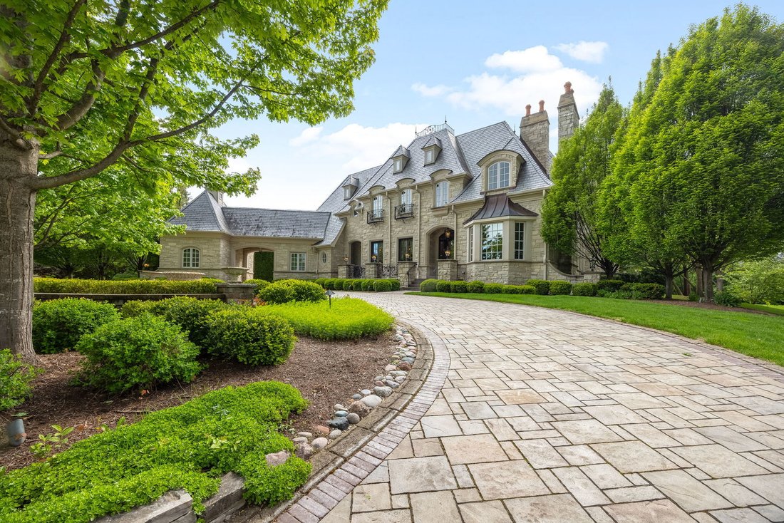 House in Oak Brook, Illinois, United States 4 - 18298963