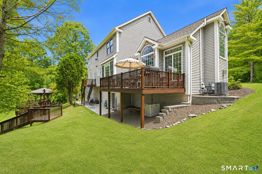 House in Oxford, Connecticut, United States 4 - 18301411