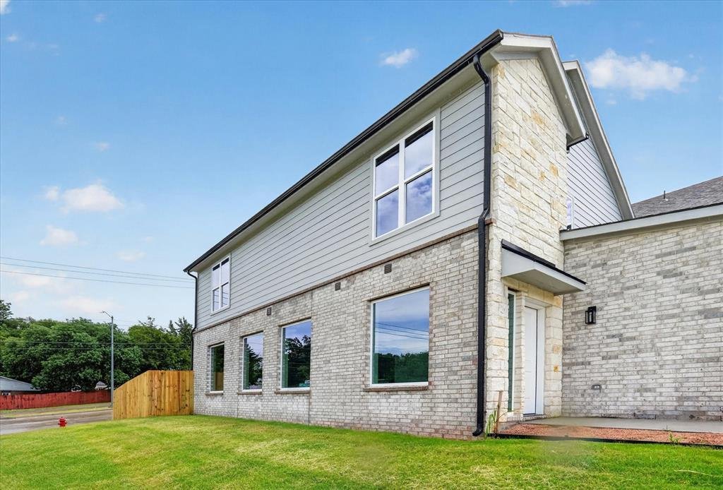 Townhouse in Grand Prairie, Texas, United States 2 - 18302010