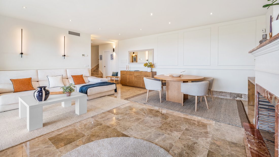 Townhouse in Marbella, Andalusia, Spain 5 - 18300675