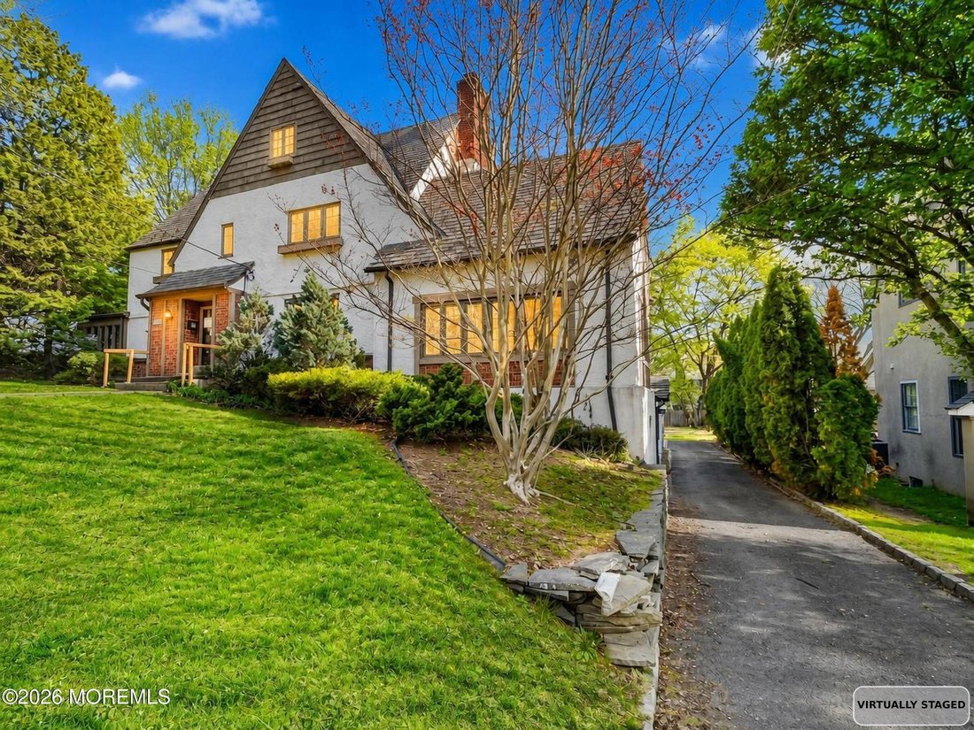 House in Dumont, New Jersey, United States 1 - 17305432