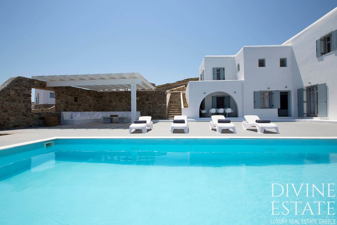 Villa in Ano Mera Community, Aegean, Greece 1 - 18298115