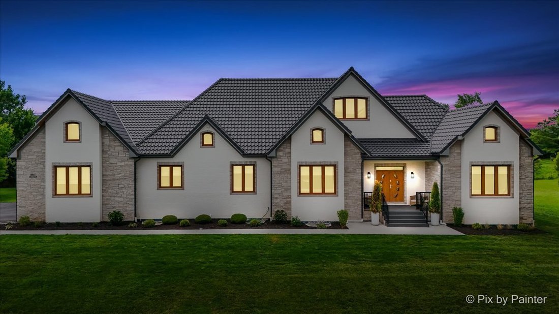 House in Village of Lakewood, Illinois, United States 3 - 18301222