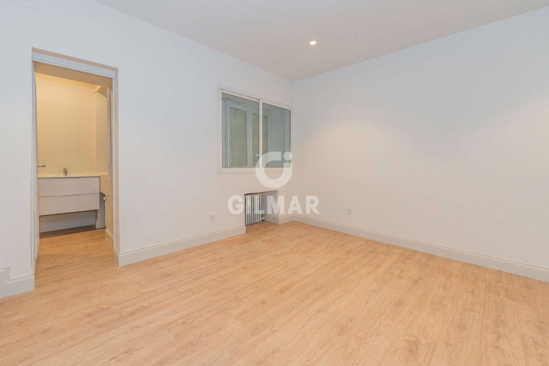 Apartment in Barrio Salamanca, Madrid, Spain 2 - 18298580
