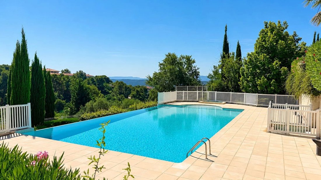 Appartement à Mazenod-Bellevue-Saint Donat-Banon, Aix-en-Provence, France 3 - 17745141