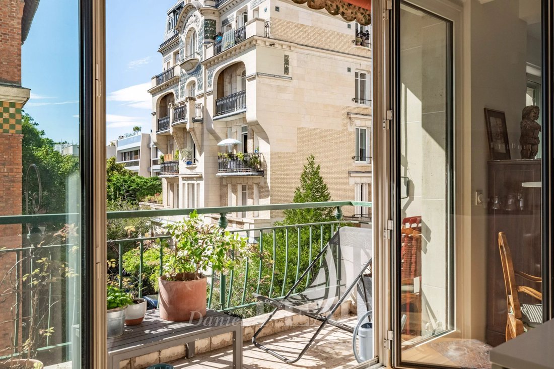 Apartment in Auteuil Sud, Paris 16e Arrondissement, Paris 2 - 18298198